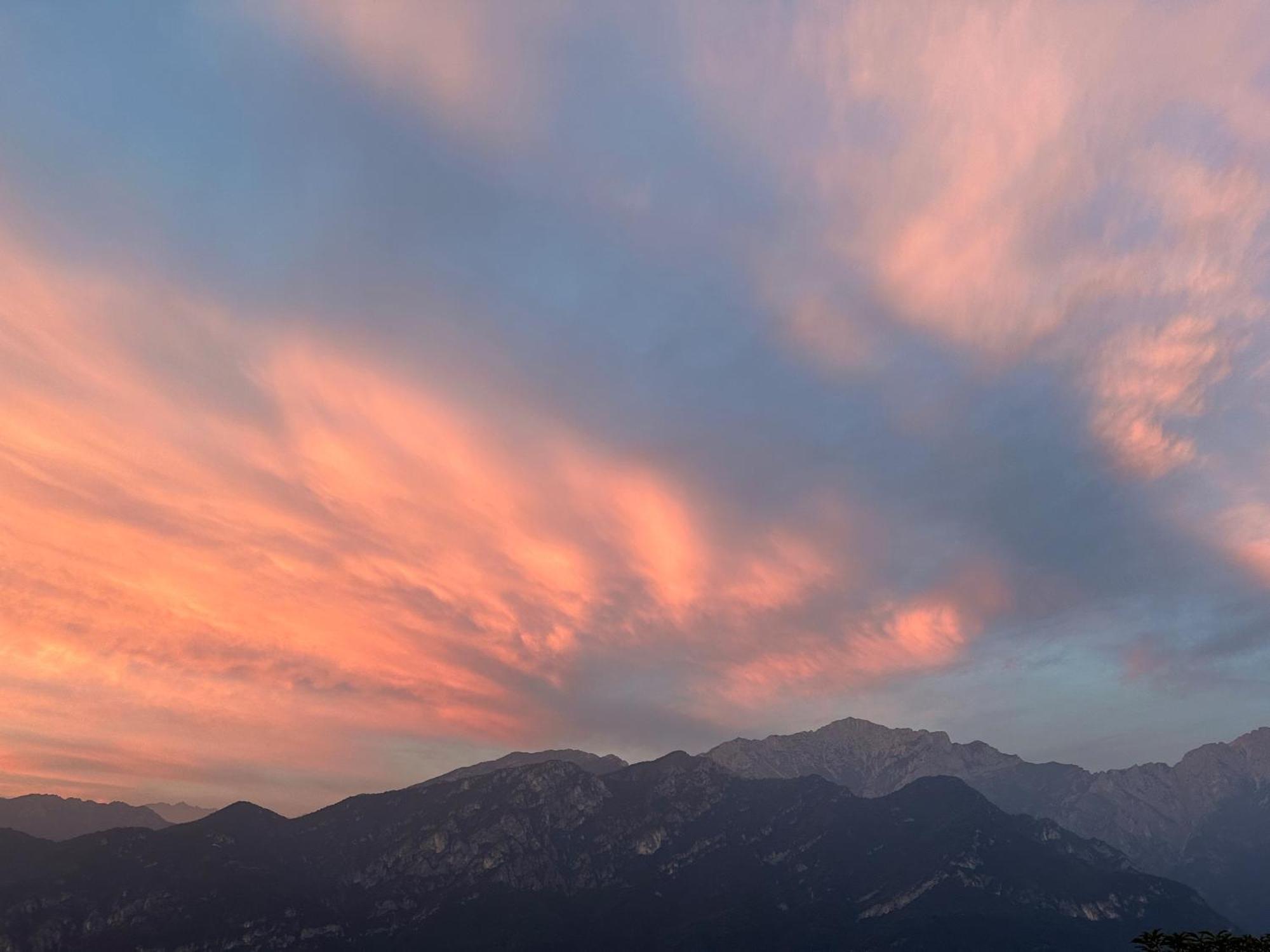 Villa D'Alba Guest House Civenna エクステリア 写真